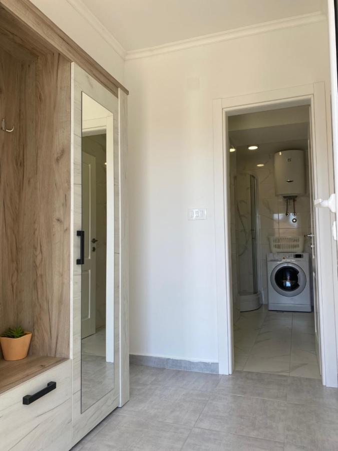 Napjacu With Own Parking And Garden Apartment Herceg Novi Exterior photo